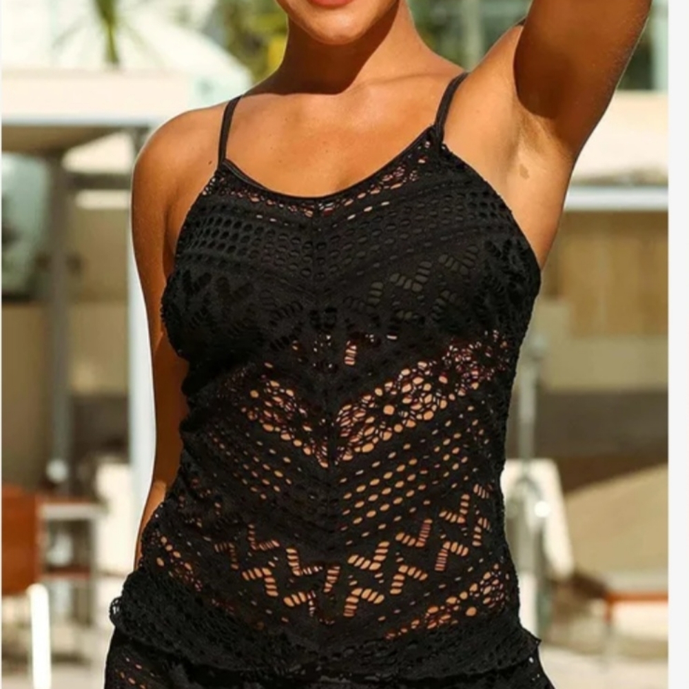 Lacy Black Swimsuit Top And Bottoms
